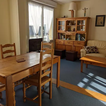 Maison Centre De Holiday home